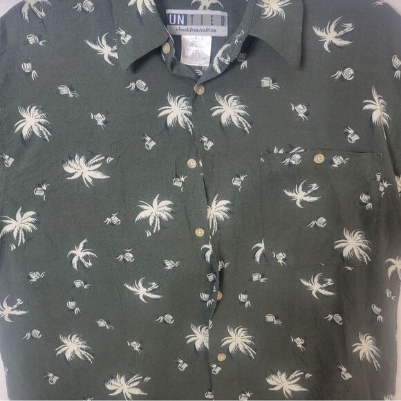 Vintage - UnTied A Break from Tradition Hawaiian M collared button down shirt - Picture 5 of 11